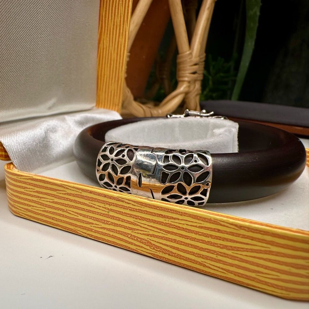 Vintage Sterling Silver & Wood Bangle Bracelet Artisan 925 Hinged Floral Clasp - Picture 4 of 12